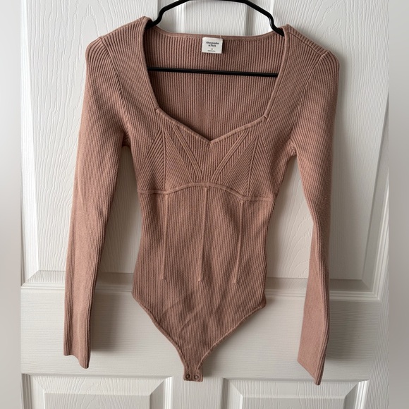 Abercrombie & Fitch Tops - Abercrombie brown Ribbed Knit Bodysuit